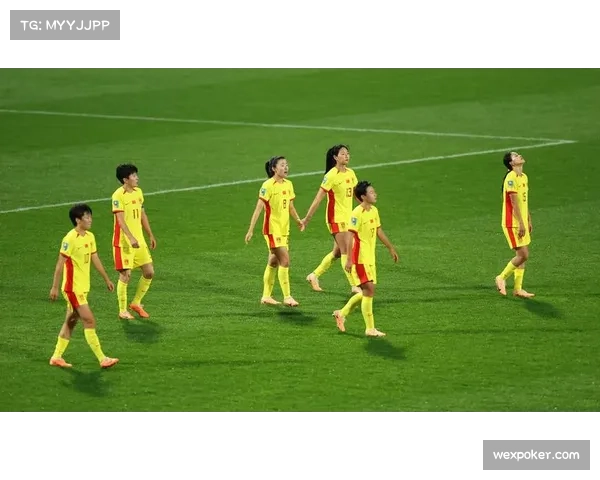 中国女足角球战术多变 对阵厄瓜多尔头球得分